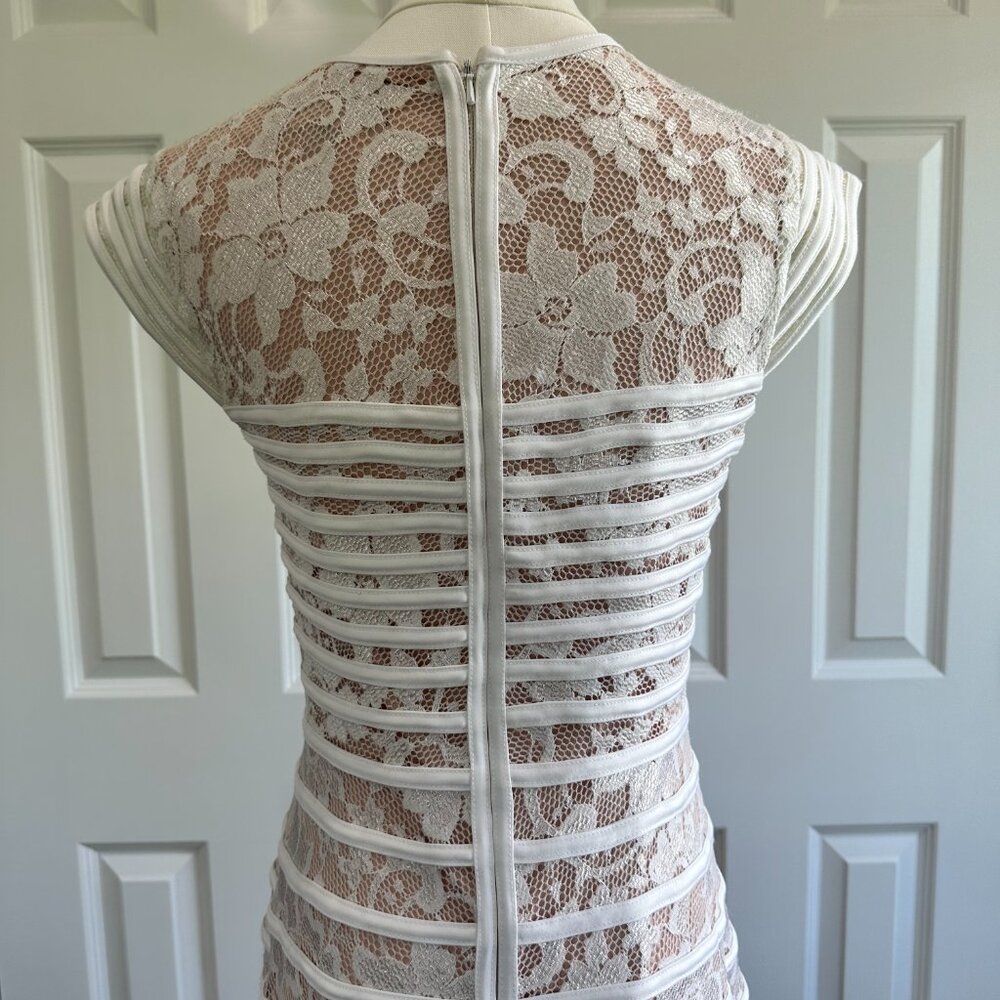 Betsy & Adam Lace Overlay Fit & Flare Mini Dress White Cap Sleeve Crochet Size 6 - Picture 5 of 10